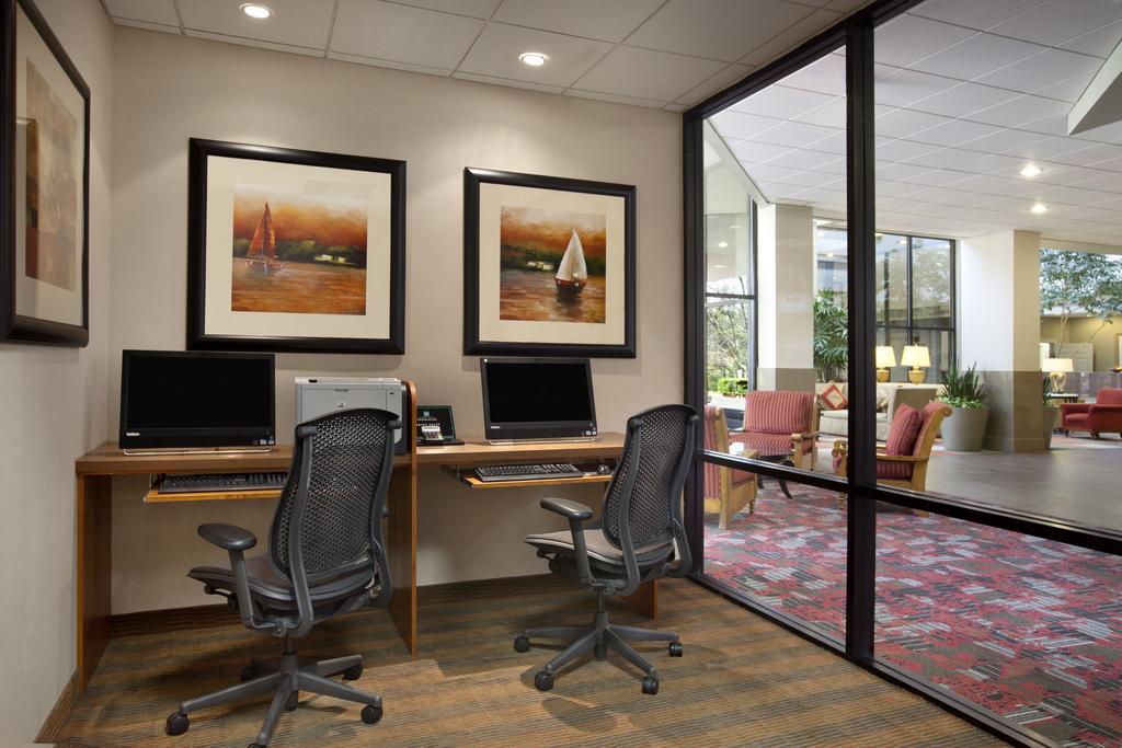 Embassy Suites By Hilton Atlanta Perimeter Center Sandy Springs Exterior foto