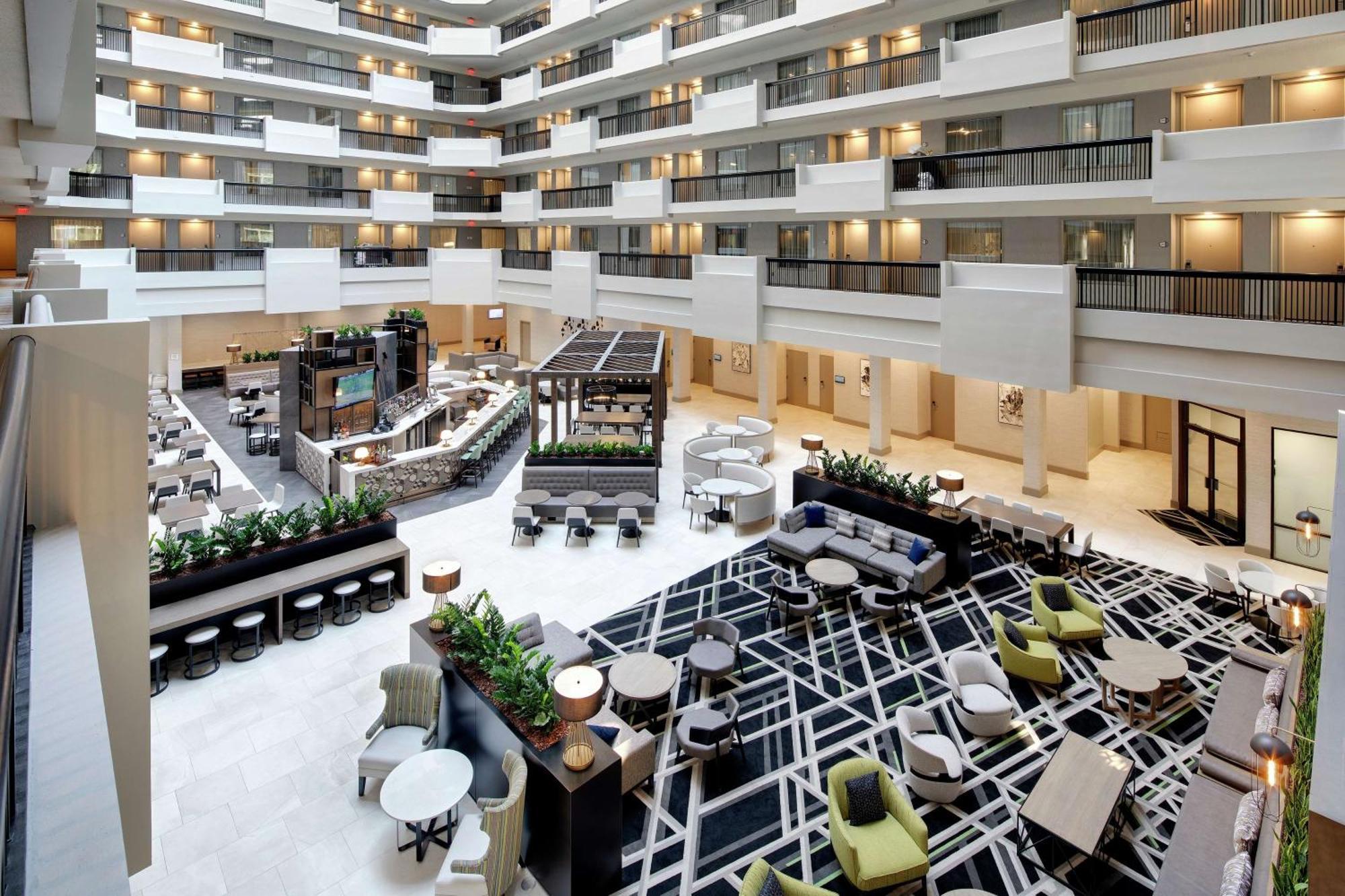 Embassy Suites By Hilton Atlanta Perimeter Center Sandy Springs Exterior foto