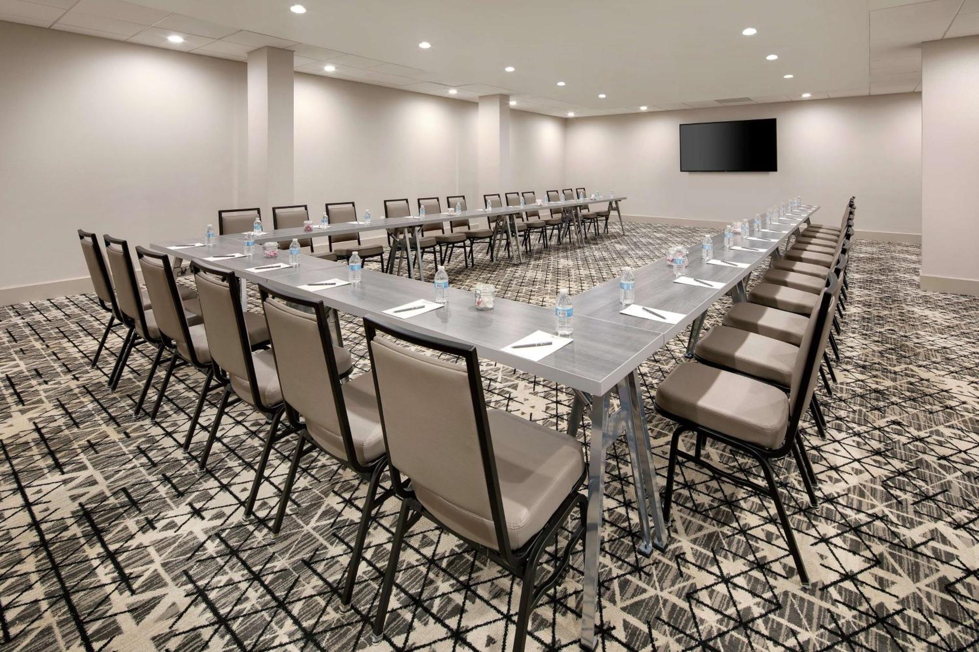 Embassy Suites By Hilton Atlanta Perimeter Center Sandy Springs Exterior foto